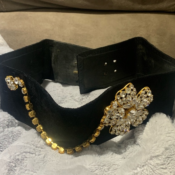 Dior Accessories - Vintage Christian Dior Luxurious Black and Gold Belt with Ornate Design
